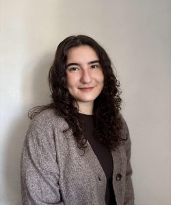 Marina, counselling intern for life transitions and anxiety therapy in Burlington Ontario at Christina Janiga Psychotherapy